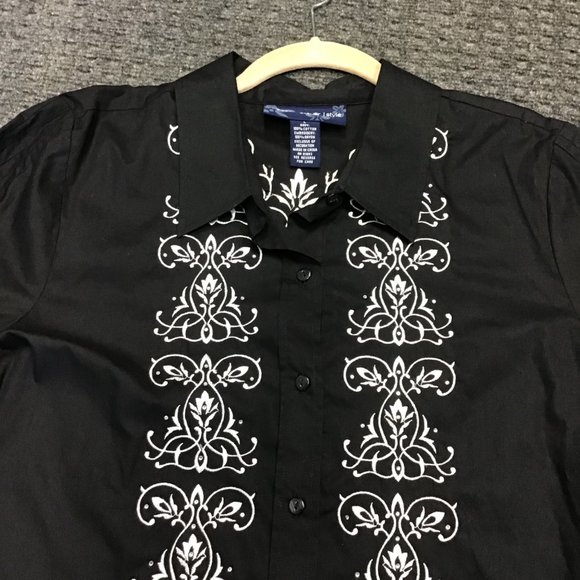 Embroidered Button Front Shirt-NWOT - Picture 3 of 7